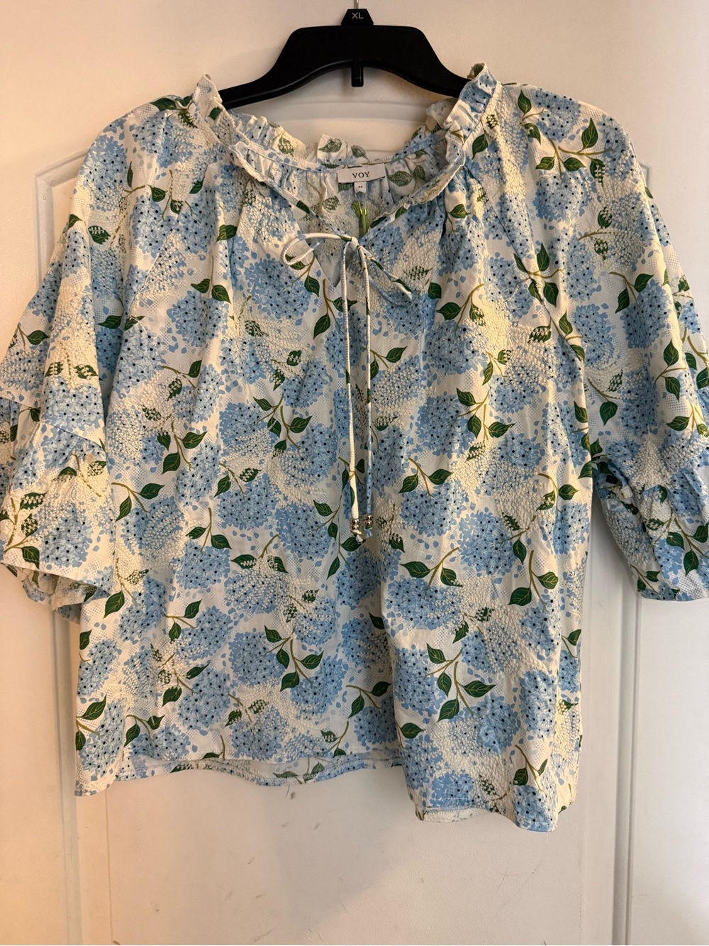 VOY Blue Floral Ruffle-Neck Peasant Blouse